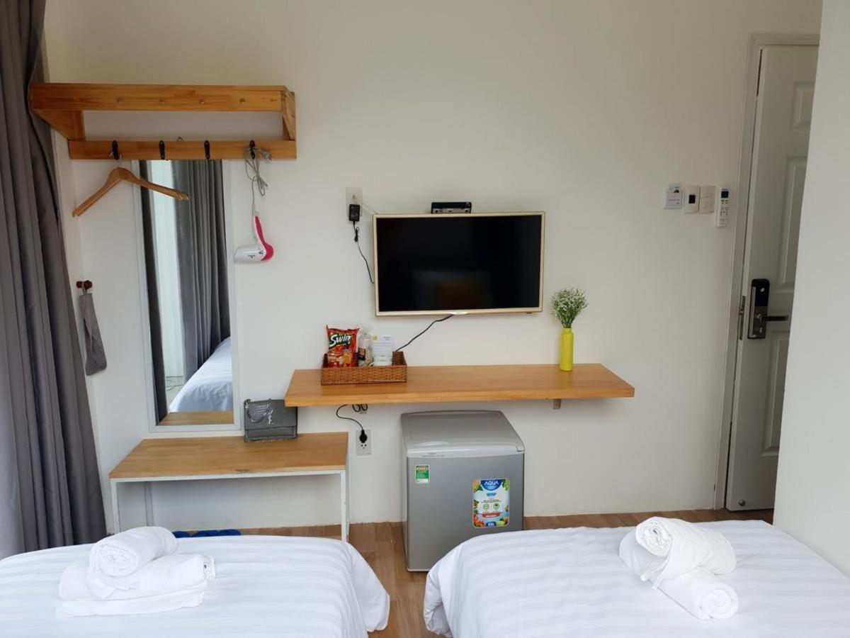 Yelo Hostel & Cafe Ho Chi Minh-stad Buitenkant foto